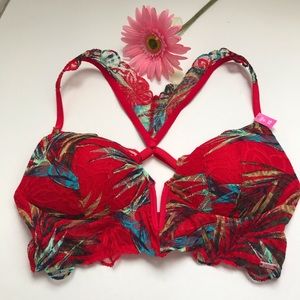 PINK VS lightly lined push-up bra XS